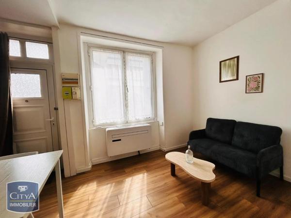 Appartement à louer 1 pièce 22.52m² Laval (53000)