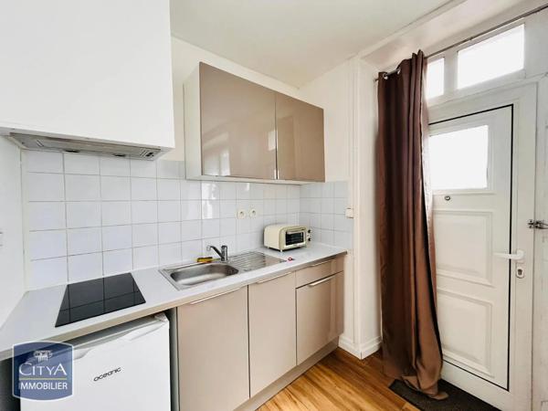Appartement à louer 1 pièce 22.52m² Laval (53000)