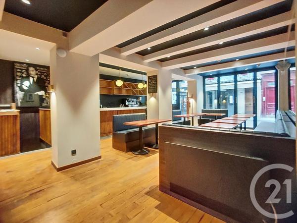 Immeuble à vendre  348 m2 PARIS - 75006