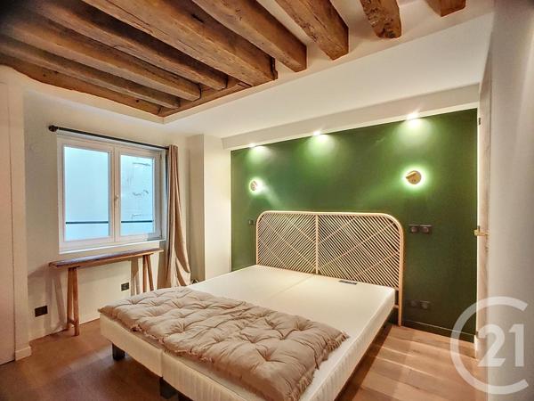 Immeuble à vendre  348 m2 PARIS - 75006