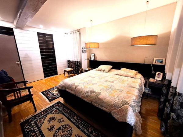 Soucieu En Jarrest 9 pièces 280 m2