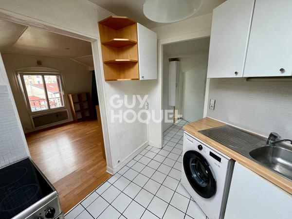 Rare à MALAKOFF ! 2 pièces dernier étage avec balcon, charme de l'ancien, emplacement stratégique !