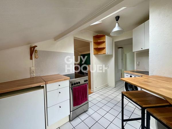 Rare à MALAKOFF ! 2 pièces dernier étage avec balcon, charme de l'ancien, emplacement stratégique !