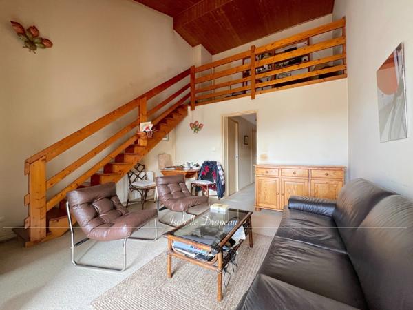 Appartement T3 - Duplex lumineux – Dernier étage – Balcon plein sud – Parking – Quartier Arago - Les Sables-d’Olonne