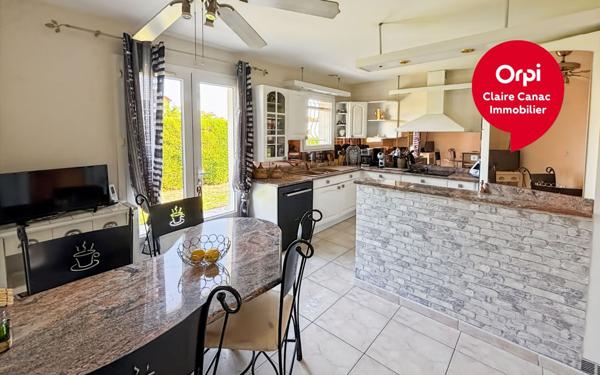 Maison à vendre    5 pièces •  Castres