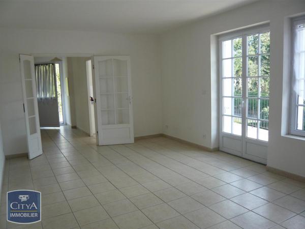 Appartement à louer 4 pièces 91m²