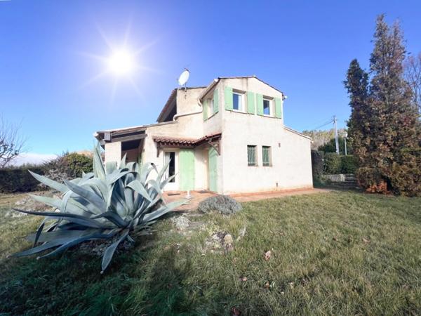 Charmante Maison 3 pièces 2 chambres à vendre à REILLANNE (04) - Jardin 650m2, au calme