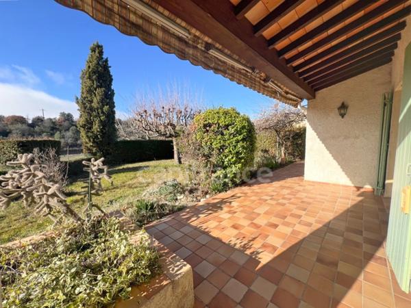 Charmante Maison 3 pièces 2 chambres à vendre à REILLANNE (04) - Jardin 650m2, au calme