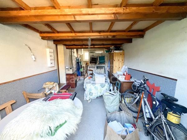 Charmante Maison 3 pièces 2 chambres à vendre à REILLANNE (04) - Jardin 650m2, au calme