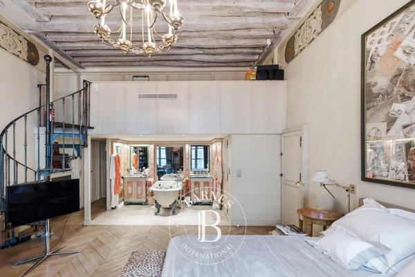 Paris 4ème, Appartement 5 Chambres -  237 m² à vendre