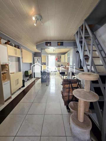 Maison plain-pied, terrain, garage, dépendance