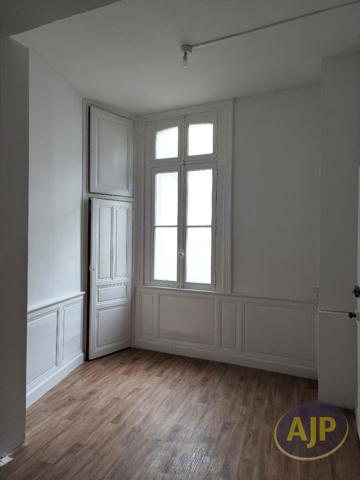 Segre : 395 € - AJP Immobilier Segré