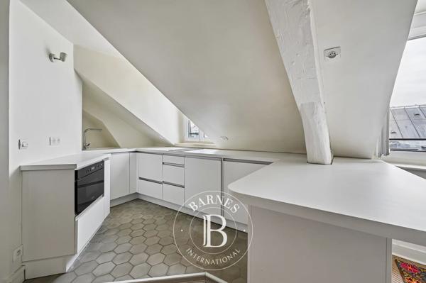 Paris 7ème, Appartement  27 m² à vendre