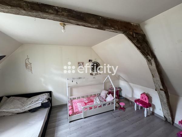 Immeuble
         12 pièces
        - 152 m² Exclusivité 169 900 € *