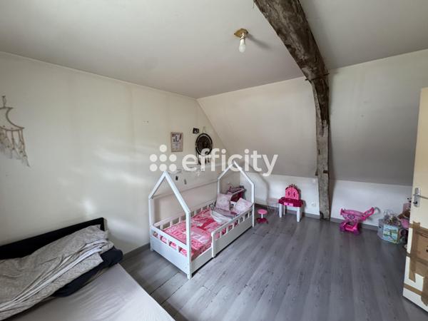Immeuble
         12 pièces
        - 152 m² Exclusivité 169 900 € *