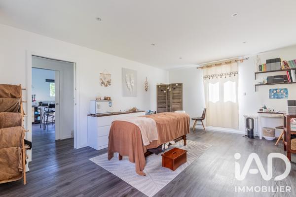 Maison à vendre 8 pièces 185 m² Ris-Orangis