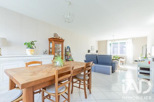 Maison à vendre 8 pièces 185 m² Ris-Orangis