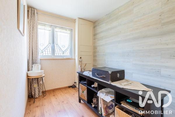 Maison à vendre 8 pièces 185 m² Ris-Orangis