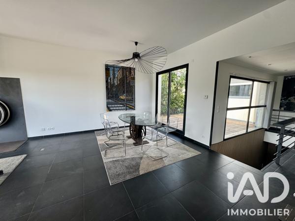 Maison à vendre 7 pièces 244 m² Verrières-le-Buisson