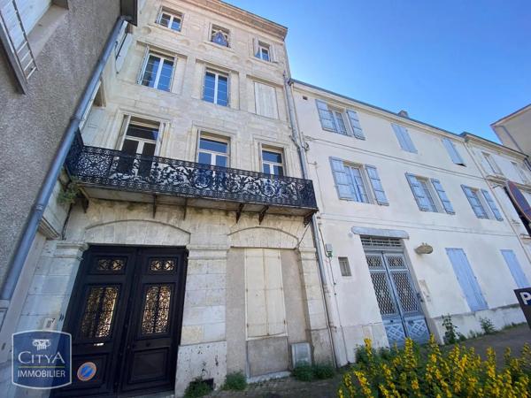 Appartement à louer 5 pièces 135.06m² Agen (47000)