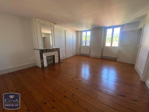 Appartement à louer 5 pièces 135.06m² Agen (47000)