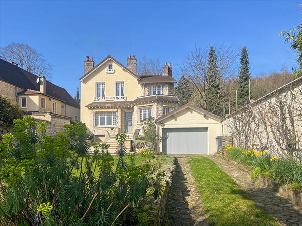 CERGY VILLAGE Maison Individuelle de 5 pièces