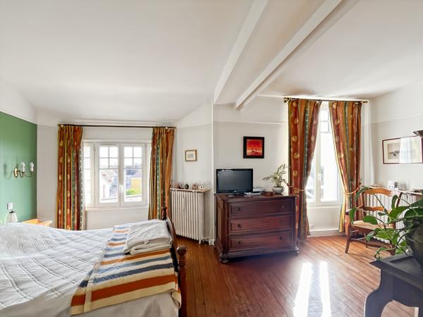 CERGY VILLAGE Maison Individuelle de 5 pièces