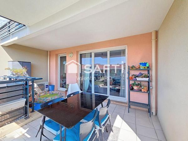 Beau T3 avec terrasse - Résidence récente - Garage