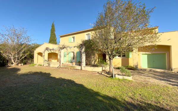 Maison à vendre    7 pièces • 187 m2 Salon-de-Provence