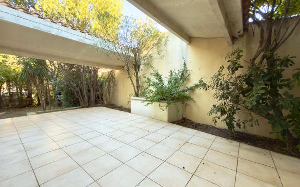 Maison à vendre    7 pièces • 187 m2 Salon-de-Provence