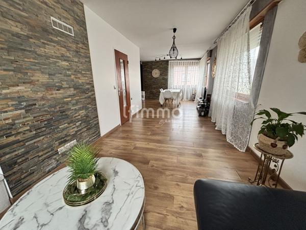 Maison 6 pièces de 141 m2 à Habsheim