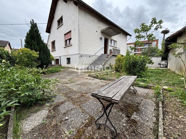 Maison 6 pièces de 141 m2 à Habsheim