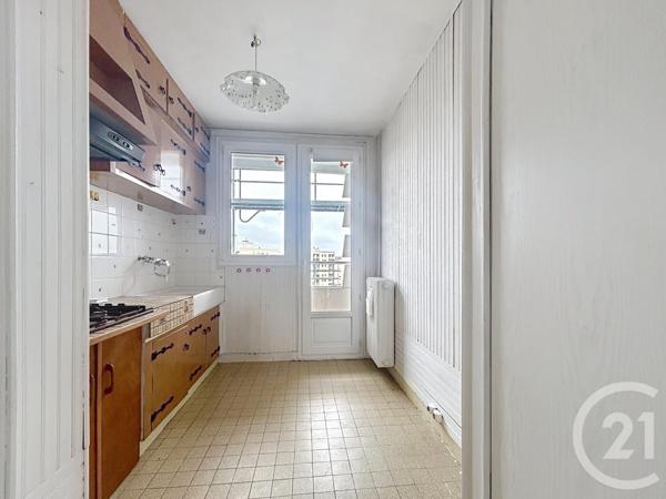 Appartement F3 à vendre  3 pièces - 65,42 m2 MELUN - 77
