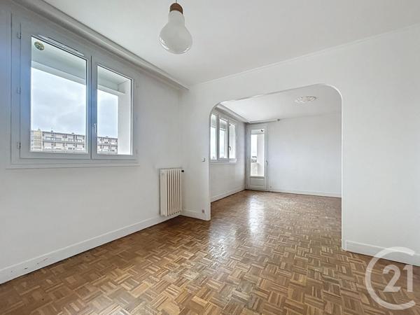 Appartement F3 à vendre  3 pièces - 65,42 m2 MELUN - 77