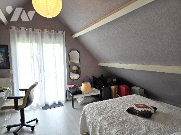 Maison d'architecte de 144 m² habitable sur parcelle de 2500 m².