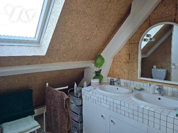 Maison d'architecte de 144 m² habitable sur parcelle de 2500 m².