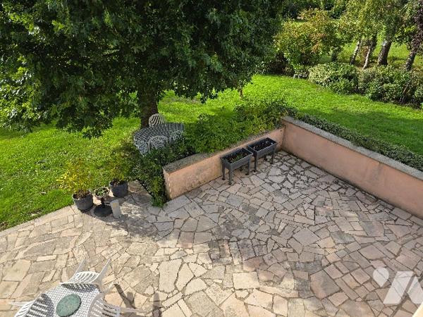 Maison d'architecte de 144 m² habitable sur parcelle de 2500 m².