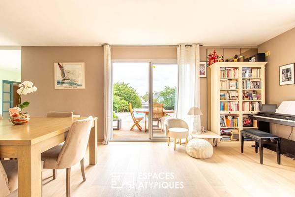 Maison contemporaine dans un havre de paix avec piscine extérieure