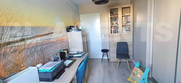 MEAUX  : Appartement F4 de standing récent avec 2 terrasses, vue dégagée  et 2 places de stationneme