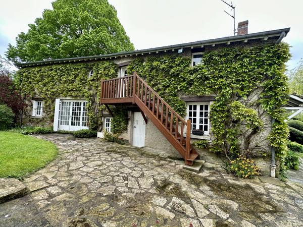 Maison 9 pièces - 310 m²
