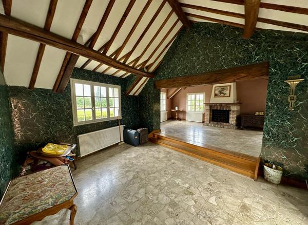 Maison 9 pièces - 310 m²