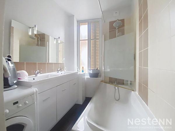 Immeuble Pompey - Immeuble de rapport - Cabinet médical + Duplex T4 vendu loué avec extérieur - Belle opportunité d'investissement - Monopropriété