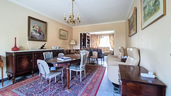 NANTES HIPPODROME - FACULTÉS : A vendre Superbe maison familiale de 8 pièces, 5 chambres (possible 6), jardin, garage. Tout à pied !