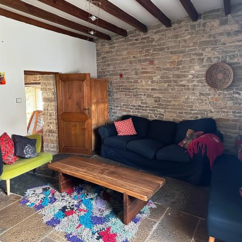Maison
                                                                                                                                                                                                                                                                                                                        6 pièce(s)                                                                                                                                                                                                          3 chambre(s)                                                                                                                                                                                                          125  m²