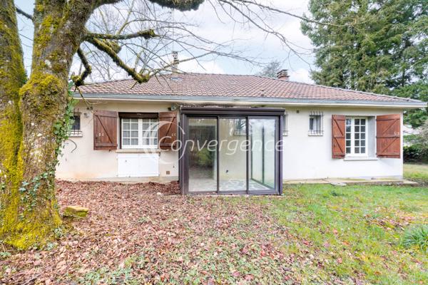 Maison
                                                                                                                                                                                                                                                                                                                        4 pièce(s)                                                                                                                                                                                                          2 chambre(s)                                                                                                                                                                                                          99.42  m²