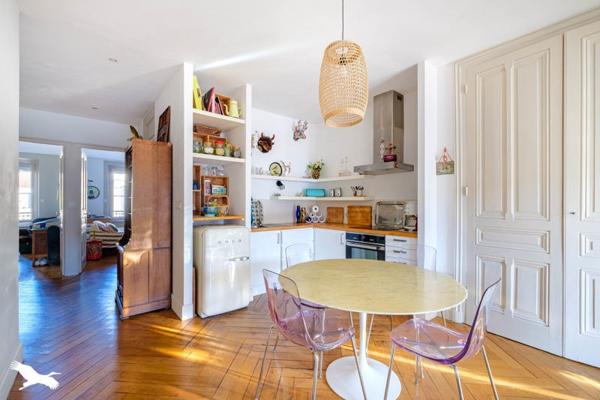 Appartement à vendre |  Lyon 07 |  3 pièces | 79,7 m²