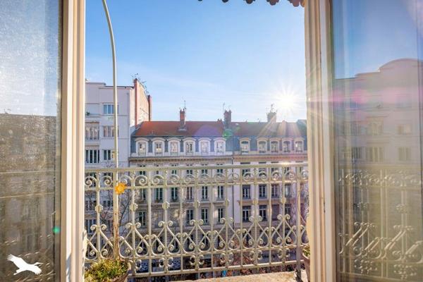 Appartement à vendre |  Lyon 07 |  3 pièces | 79,7 m²
