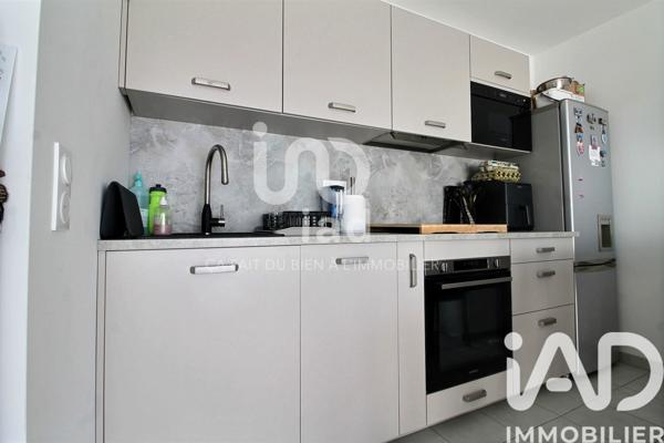 Appartement à vendre 3 pièces 58 m² Boussy-Saint-Antoine