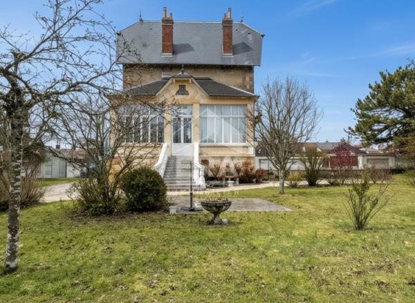 Demeure de prestige - 14 pièces 550 m²