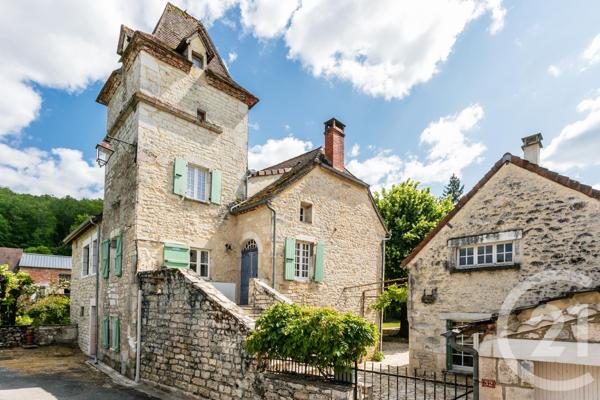 Maison à vendre  7 pièces - 139 m2 LANZAC - 46